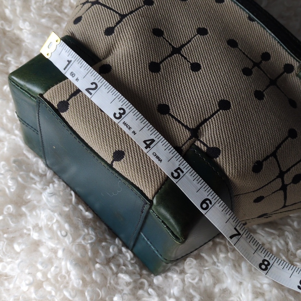 Efffy Canvas Tote Bag with Dark Green Leather Trim - Picture 9 of 11